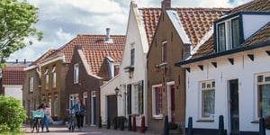 gedeeltelijk-van-het-gas-af-met-de-hybride-warmtepomp-1140x570[1]