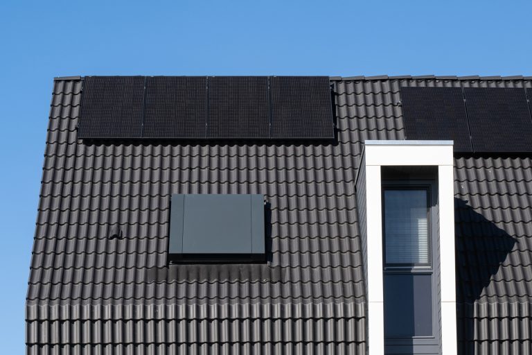 DHPS-HydroTop-project-De-Leeuwenhoeve-Zoetermeer-4-768x512[1]